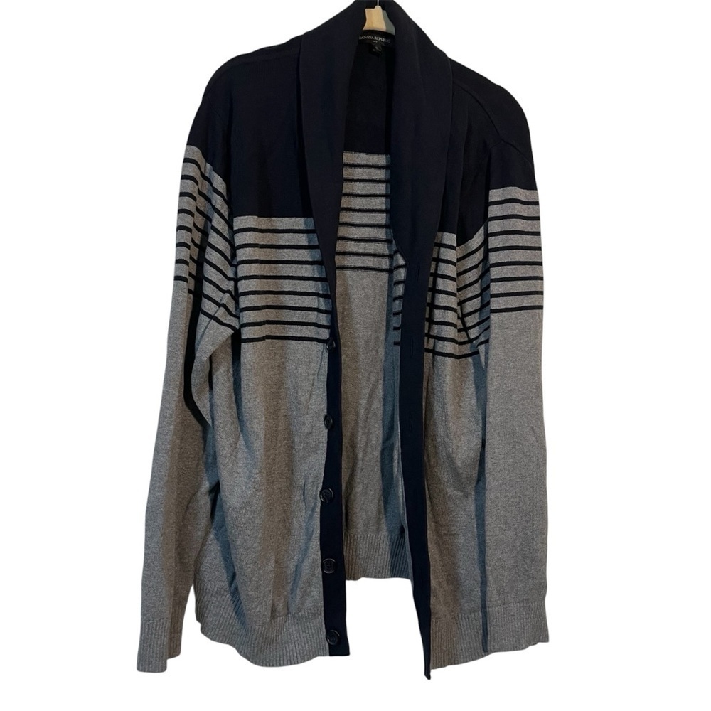 Banana Republic Men's Cardigan in Navy and Gray Stripes Size XL Grandpa Sweater
